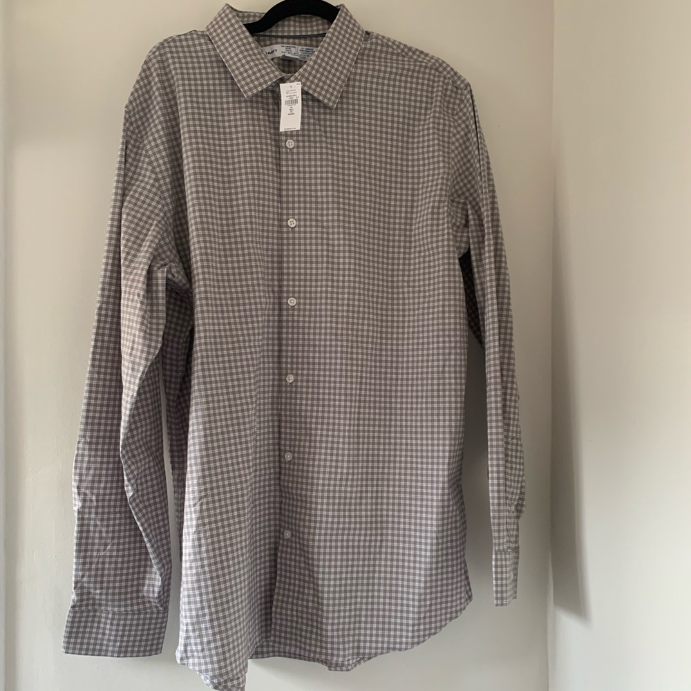BNWT Grey Checkered Plaid Old Navy Button Down Shirt